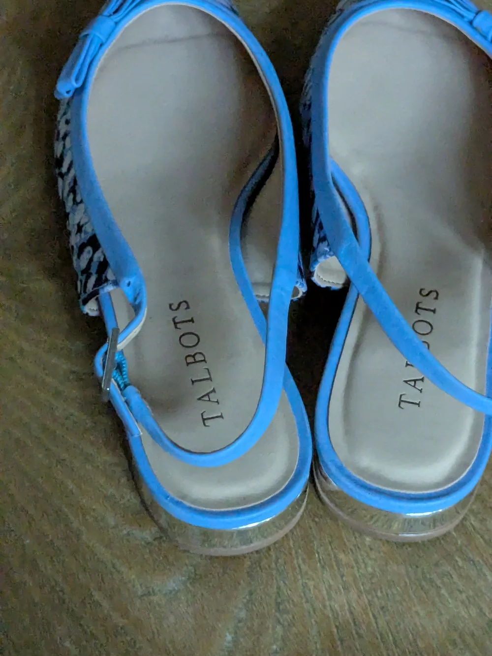 Talbots Blue Patterned Slingback Flats Size 6